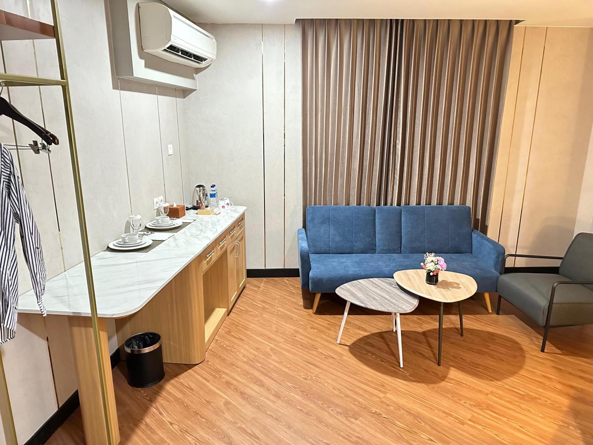 D'Primahotel Jemursari Surabaya Luaran gambar