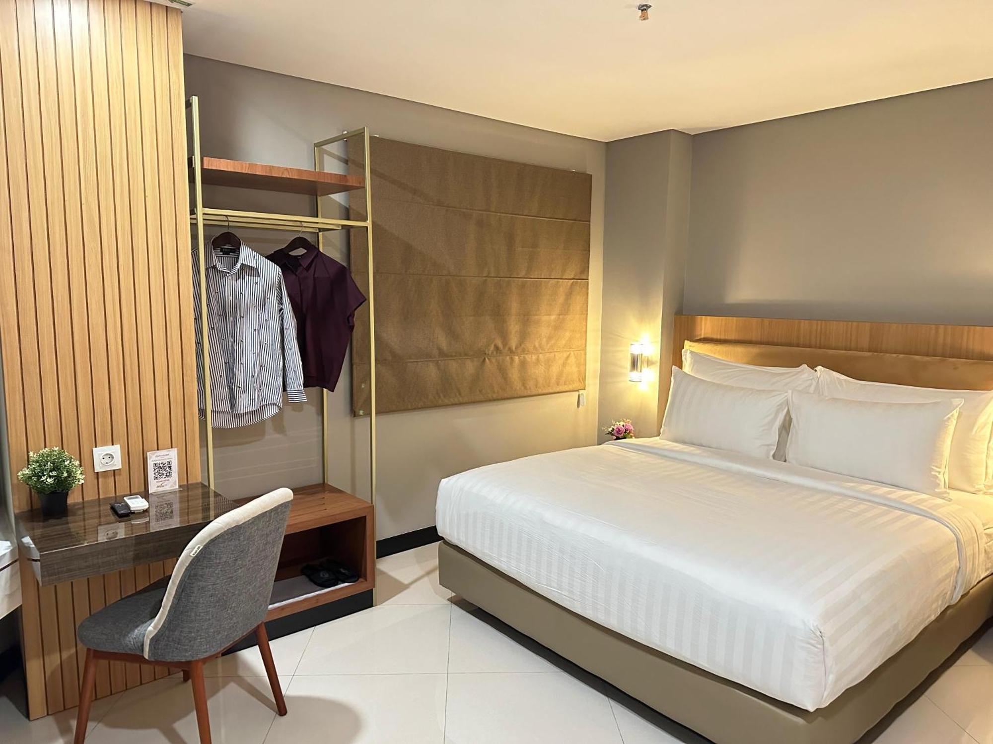 D'Primahotel Jemursari Surabaya Luaran gambar